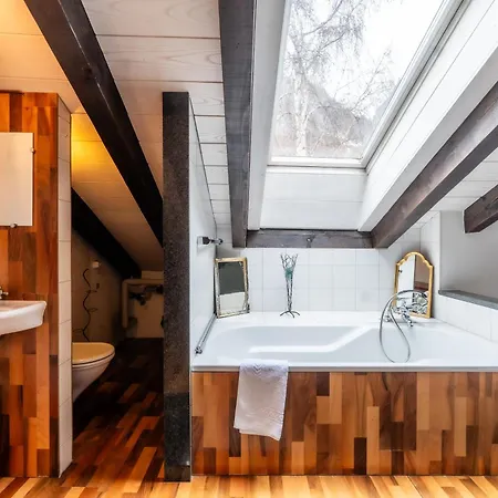 Alt Hischi Emanuel Old Шале *