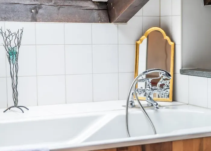 Alt Hischi Emanuel Old