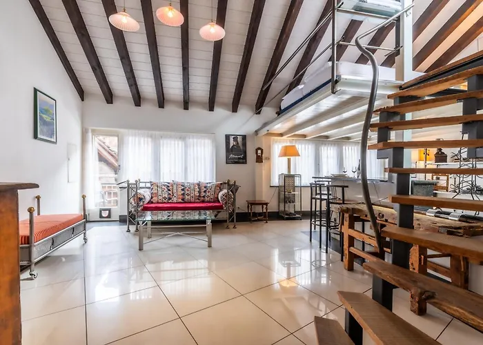 Chalet Alt Hischi Emanuel Old *